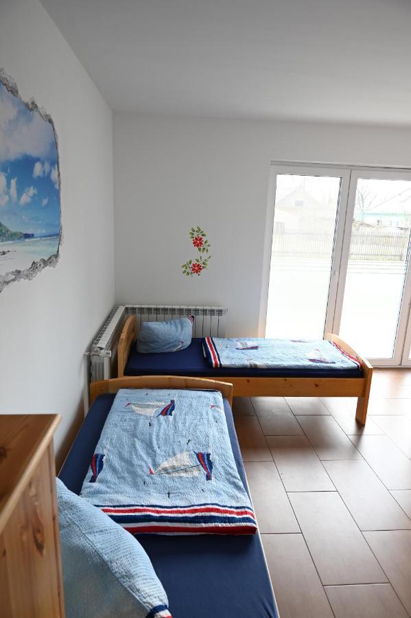 Pension Nele Fuer Monteure Nahe Berlin Mittenwalde Exterior foto